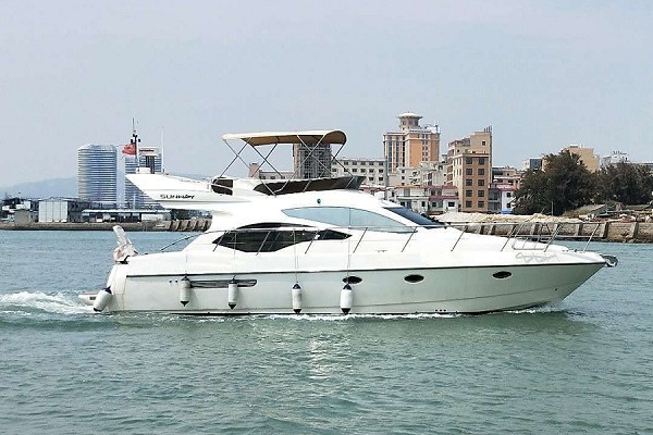 50英尺三層游艇 50英尺三層游艇