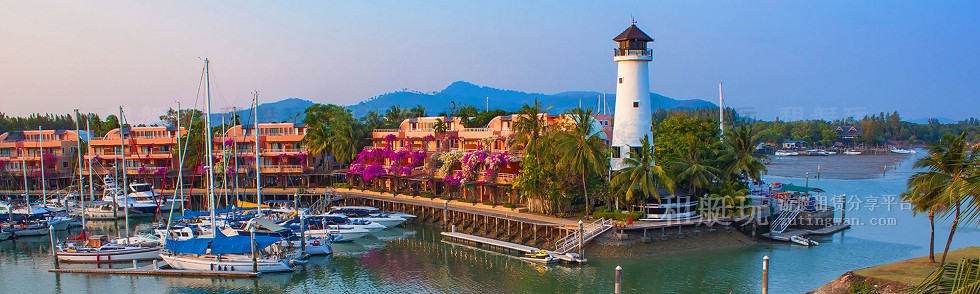 大圖 boat-lagoon.jpg